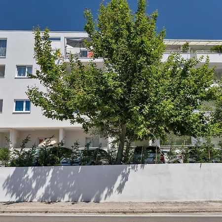 Apartments Marija Тучепи Экстерьер фото