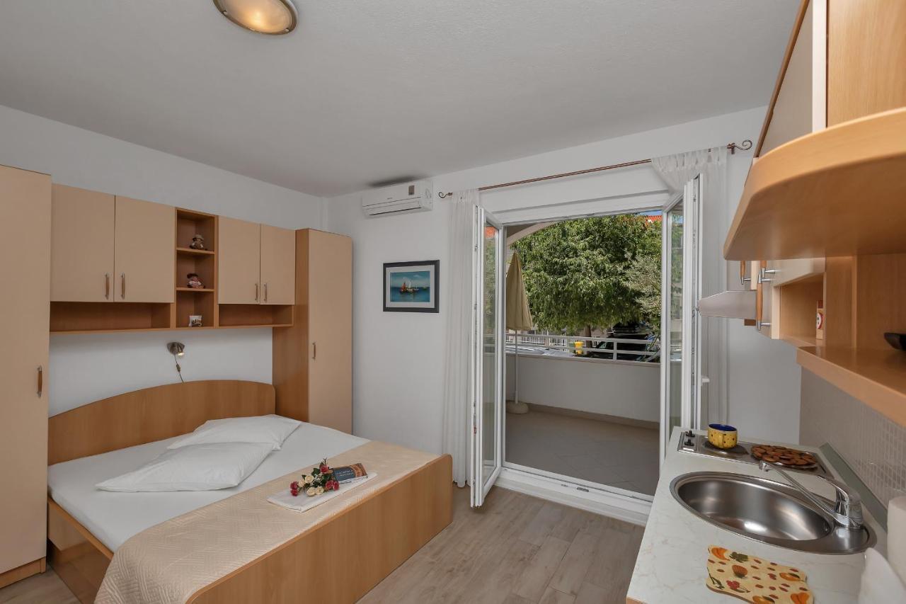 Apartments Marija Тучепи Экстерьер фото
