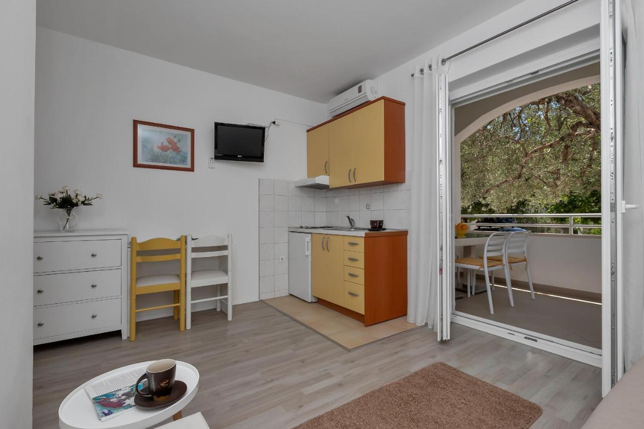 Apartments Marija Тучепи Экстерьер фото