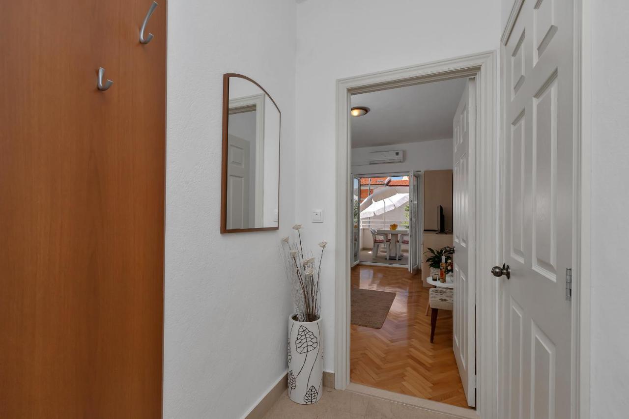 Apartments Marija Тучепи Экстерьер фото